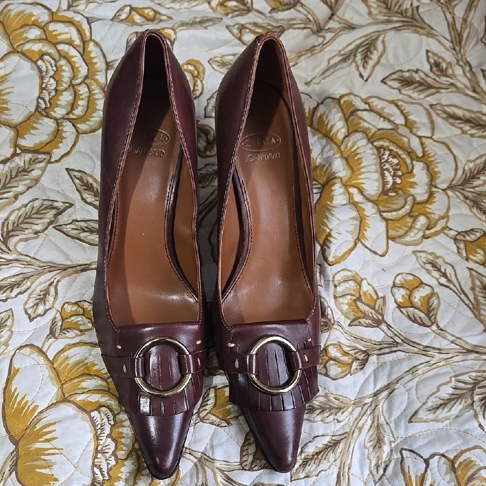 Circa Joan & David Heels